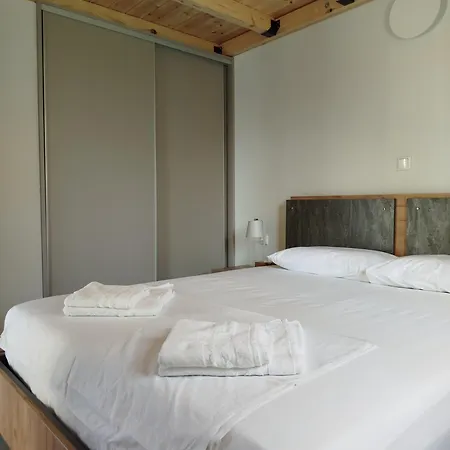 Anastasakos * Mavrovoúnion